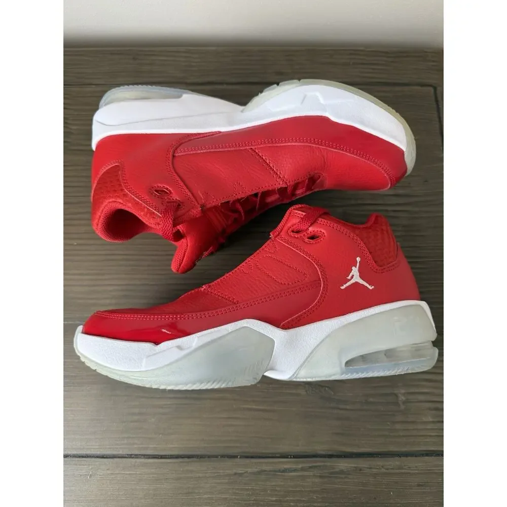 CZ4167-600 Nike Jordan Max Aura 3 University Red Sneakers Youth Sz 5.5